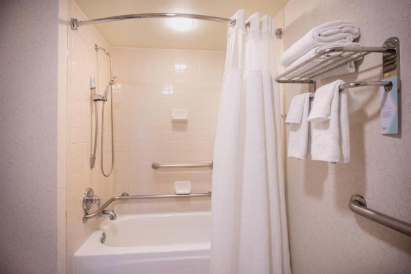 Fairfield Inn by Marriott Las Vegas Convention Center image 14